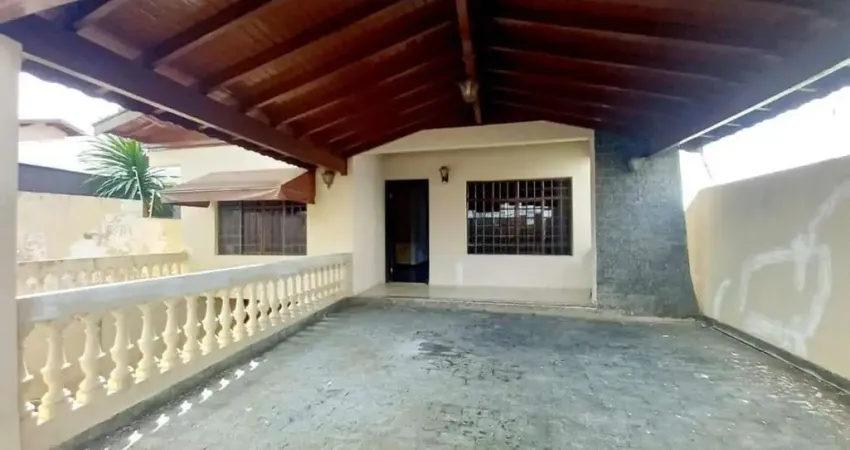 Casa para Venda em Valinhos, Jardim Novo Horizonte, 4 dormitórios, 1 suíte, 2 banheiros, 4 vagas