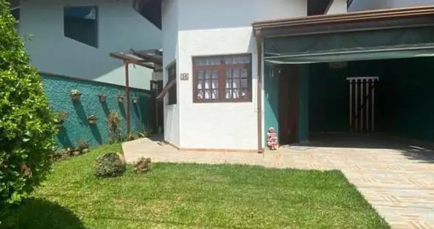 Casa em Condomínio para Venda em Valinhos, Lenheiro, 3 dormitórios, 1 suíte, 2 banheiros, 2 vagas