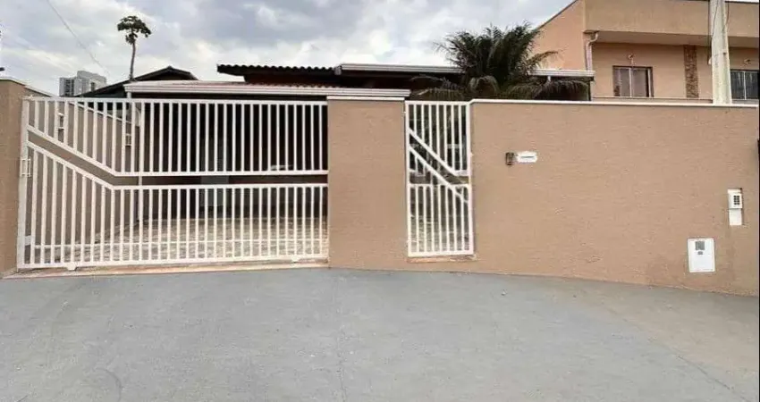 Casa para Venda em Valinhos, Jardim Santa Helena, 3 dormitórios, 1 suíte, 3 banheiros, 3 vagas