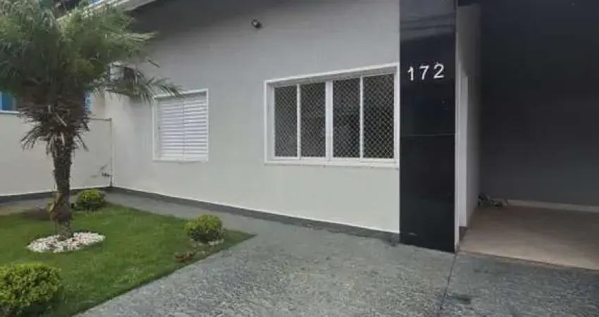 Casa em Condomínio para Locação em Valinhos, Lenheiro, 3 dormitórios, 1 suíte, 2 banheiros, 2 vagas