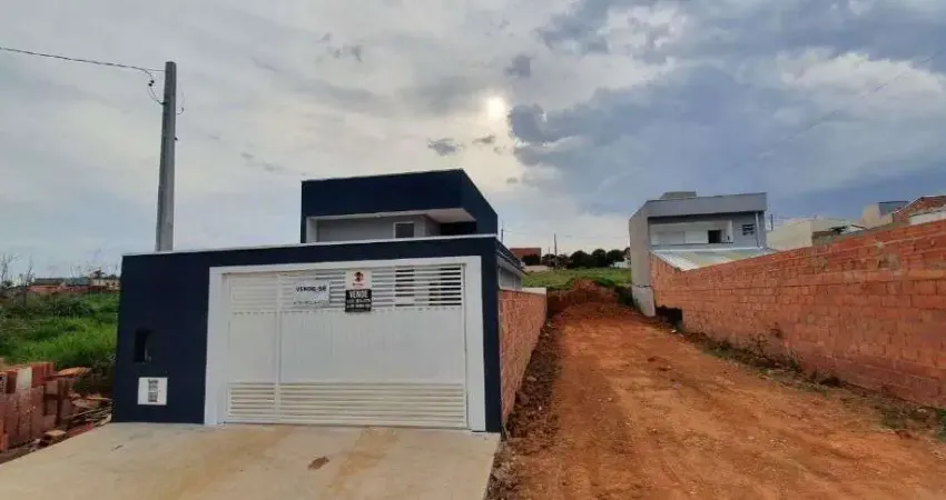 Casa com 2 dormitórios à venda, 75 m² por R$ 380.000,00 - Centro - Elias Fausto/SP