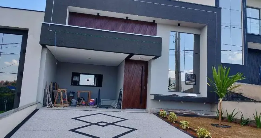 Atenção! Casa de Alto Padrão em Condomínio Fechado!