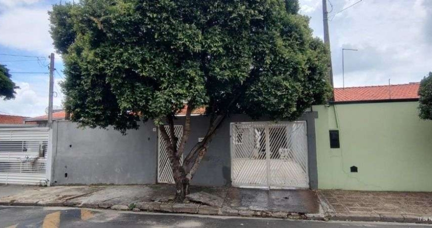 Casa com 3 dormitórios à venda, 138 m² por R$ 420.000,00 - Vila Costa e Silva - Indaiatuba/SP