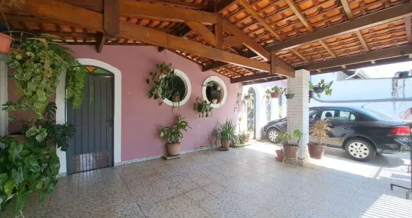 Casa com 3 dormitórios à venda, 165 m² por R$ 849.000 - Jardim América - Indaiatuba/SP