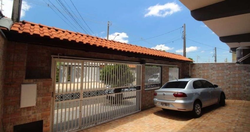 Sobrado com 3 dormitórios à venda, 191 m² por R$ 851.000 - Jardim Regina - Indaiatuba/SP