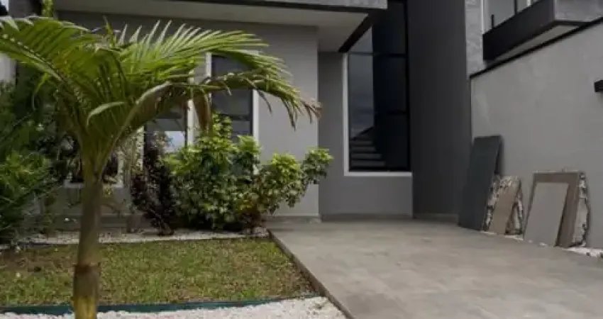 Lindo sobrado com piscina e 3 quartos (1suíte), pronto para morar em fazenda rio grande