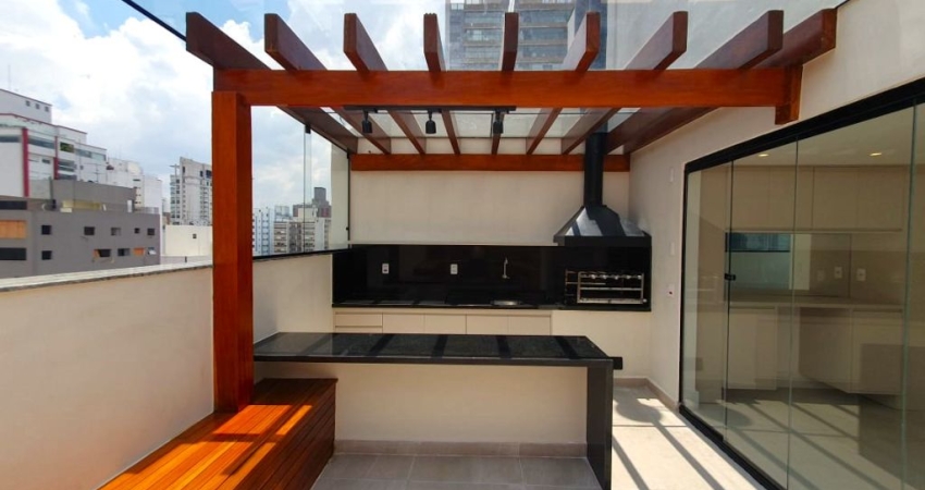 Belíssima cobertura duplex de 170m² recém reformada!
