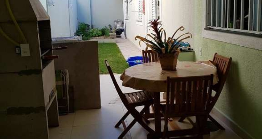 Casa com 3 quartos à venda na Rua Edmundo Vosgrau, Parque Jambeiro, Campinas