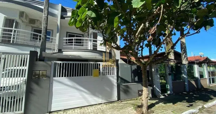 Casa com 4 quartos à venda em Meia Praia, Itapema 