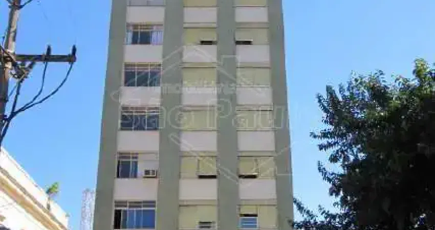 Apartamento com 3 quartos para alugar na Avenida Portugal, 432, Centro, Araraquara