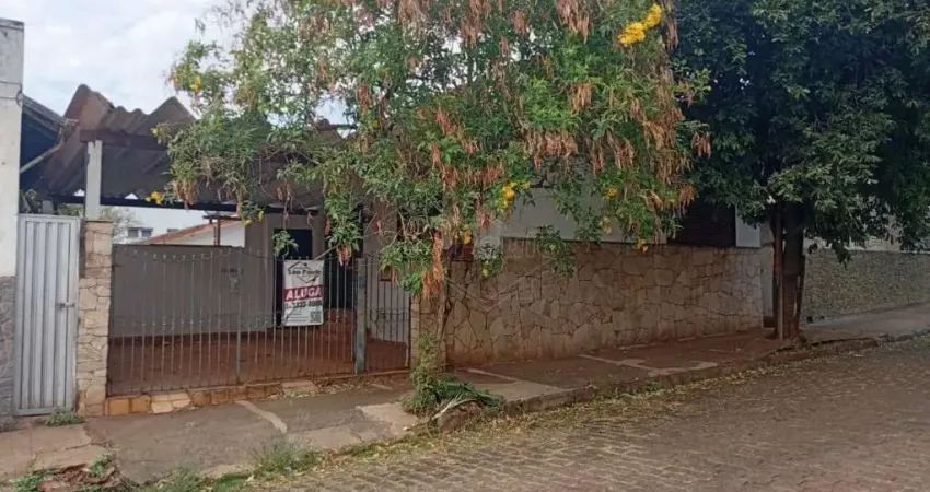 Casa com 3 quartos para alugar na Avenida São José, 457, Centro, Araraquara