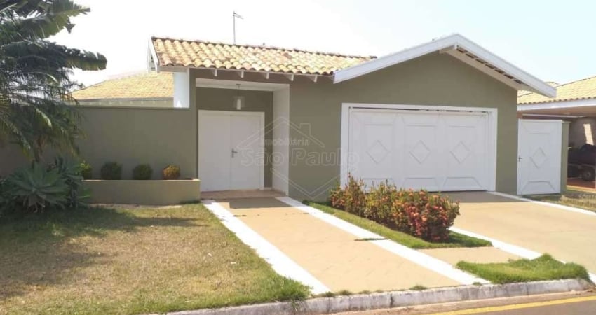Casa em condomínio fechado com 3 quartos para alugar no Portal das Araucárias, Araraquara 
