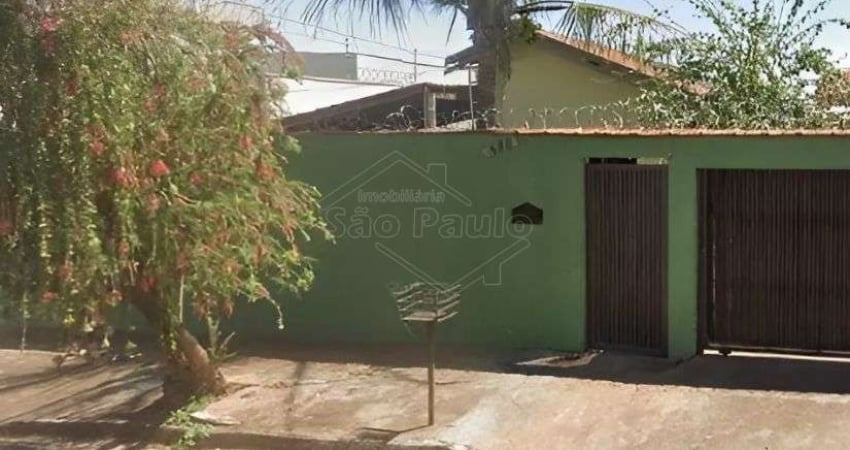 Casa com 3 quartos à venda no Jardim Roberto Selmi Dei, Araraquara 