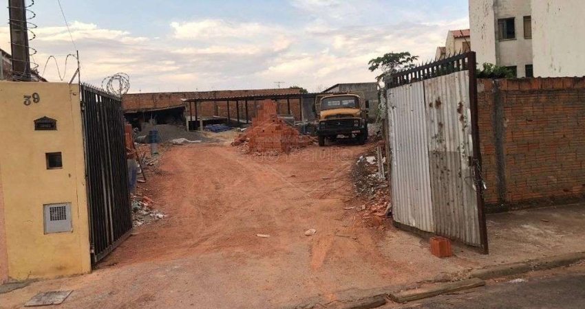 Terreno à venda na Vila Biagioni (Vila Xavier), Araraquara 