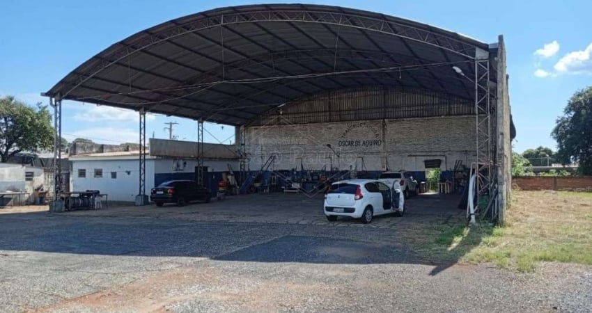 Barracão / Galpão / Depósito com 2 salas à venda na Vila Bela Vista, Araraquara 