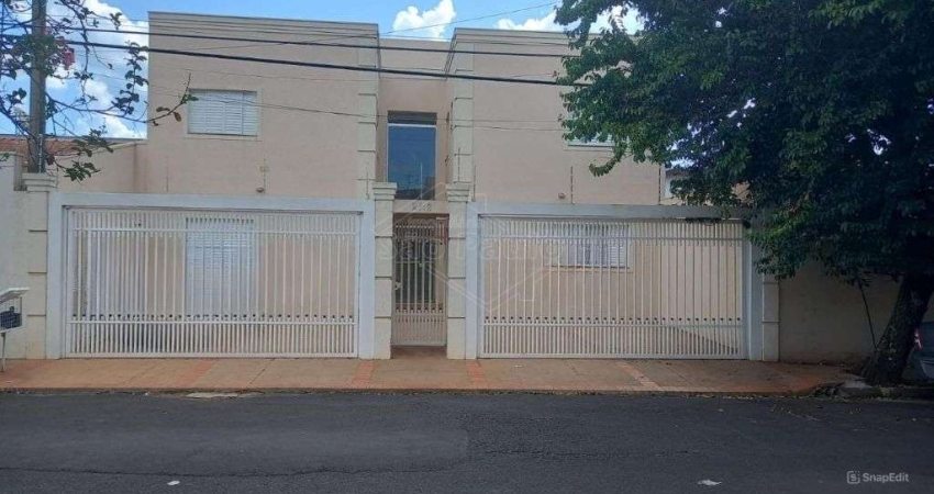 Casa com 12 quartos à venda no Centro, Araraquara 
