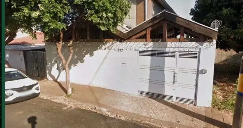 Casa com 3 quartos à venda na Avenida Pio Corrêa Pinheiro, 372, Vila Melhado, Araraquara