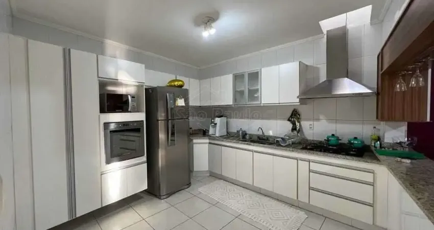 Linda casa padrao para alugar no jardim maria luiza em araraquara