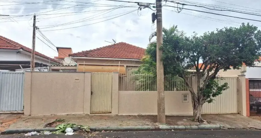 Casa com 3 quartos para alugar na Avenida Feijó, 1605, Centro, Araraquara
