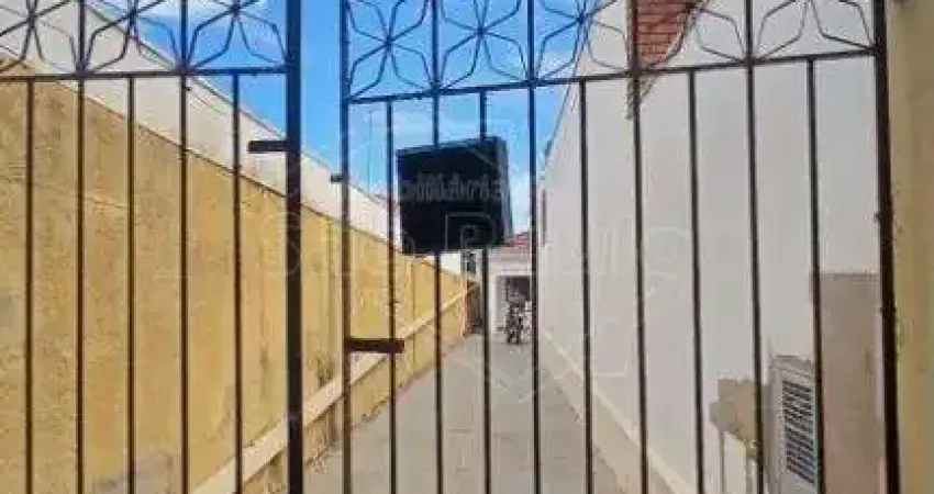 Casa com 2 quartos para alugar na Avenida Martinho Gerhard Rolfsen, 816, Vila Nossa Senhora do Carmo, Araraquara