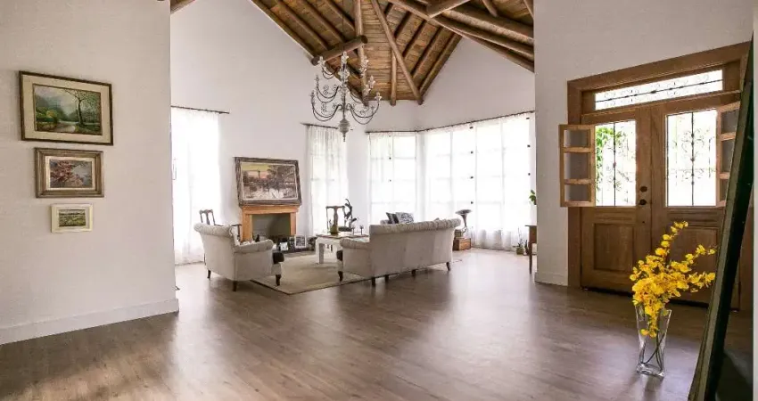 UMA LINDA CASA NO CONDOMÍNIO RECANTO SANTA BÁRBARA