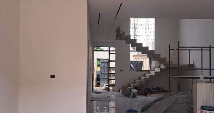 SOBRADO NOVO NO VILLA BRANCA EM FASE DE ACABAMENTO