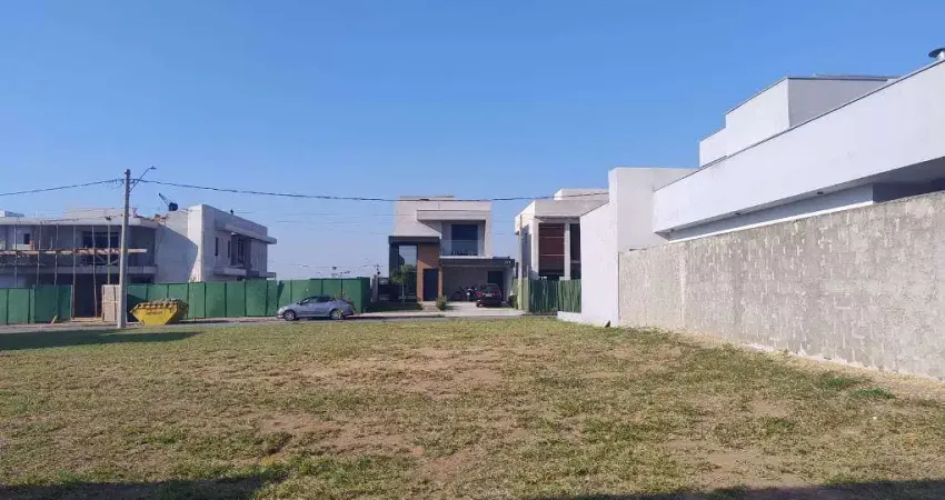 TERRENO DE 250M² NO CONDOMÍNIO VEREDA DOS CAMPOS COM PROJETO APROVADO