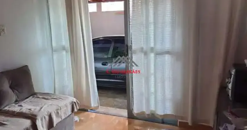 Imperdível! Casa à Venda na Vila Castelo Branco em Campinas-SP  3 quartos, 1 sala, 1 banheiro, 2 vagas  Ótima Localização