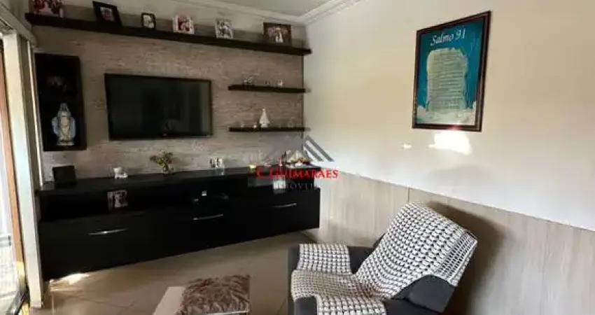 Casa de 3 quartos com suíte e 4 vagas no Parque Residencial Vila União em Campinas-SP