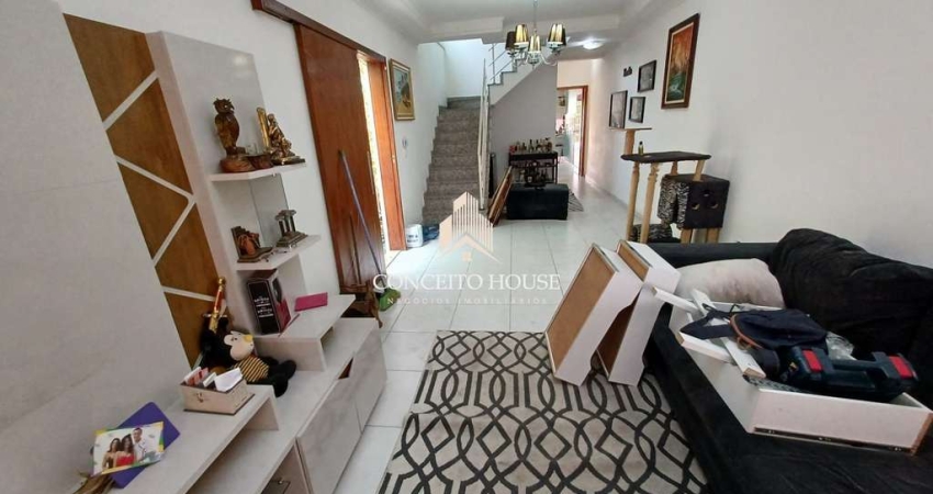 Casa 4 dormitórios à venda km 18 Osasco/SP