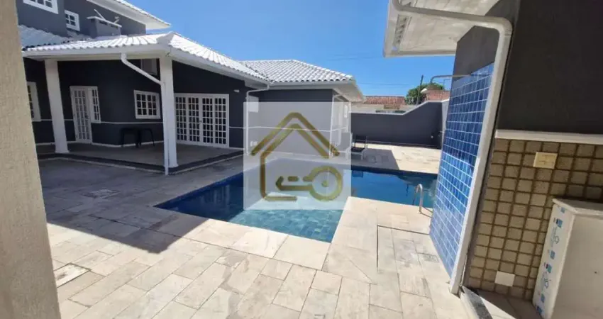 Casa Duplex / Usada para Venda em Iguaba Grande, Jardim Soares, 5 dormitórios, 3 suítes, 6 banheiros, 2 vagas