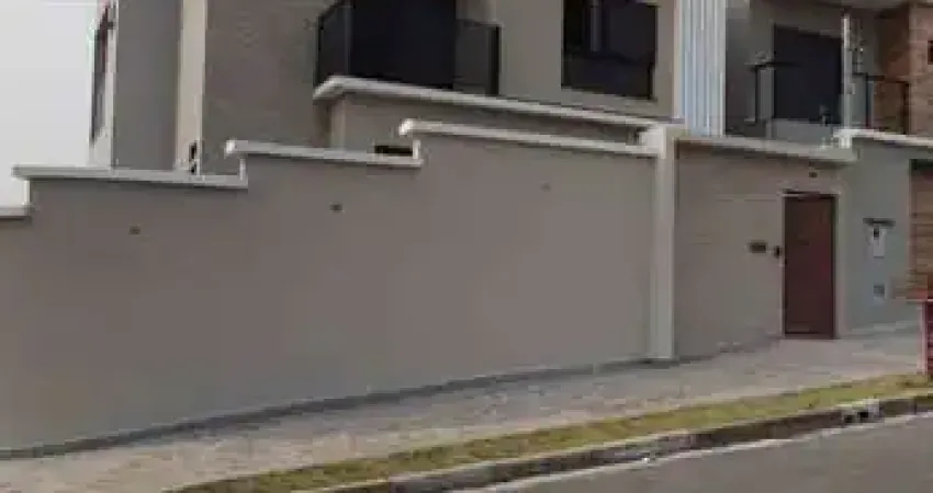 Casa à venda no bairro Jardim das Acácias - Poços de Caldas/MG