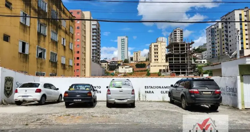 Terreno à venda no bairro Centro - Poços de Caldas/MG