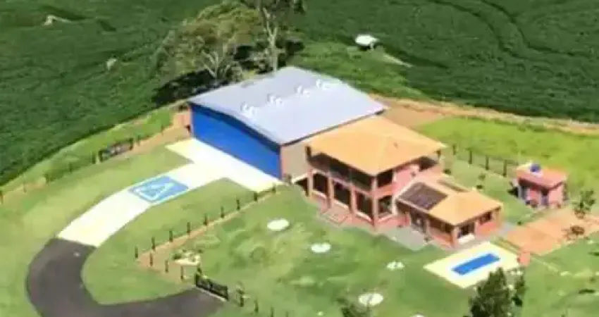 Fazenda à venda no bairro Centro - São José da Barra/MG