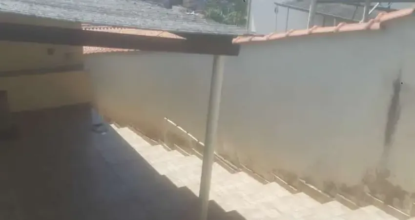 Casa à venda no bairro Jardim Quisisana - Poços de Caldas/MG
