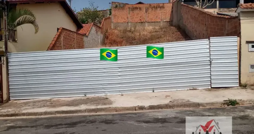 Terreno à venda no bairro Vila Caio Junqueira - Poços de Caldas/MG