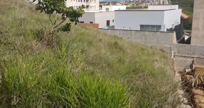 Terreno à venda no bairro Residencial Summer Ville - Poços de Caldas/MG