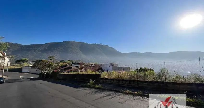 Terreno à venda no bairro Jardim Planalto - Poços de Caldas/MG