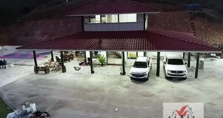 Sítio à venda no bairro Centro - Bandeira do Sul/MG