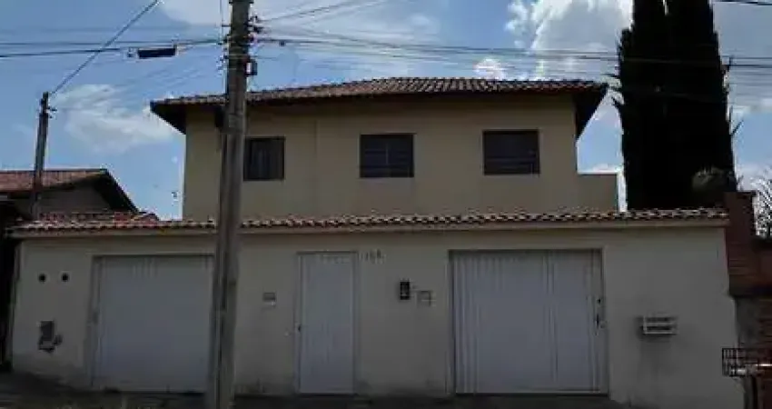 Casa à venda no Jardim Campos Elísios, Poços de Caldas 