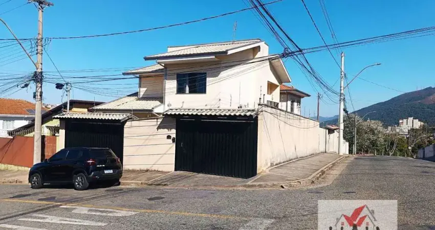 Casa com 3 quartos à venda no Jardim Santa Rosália, Poços de Caldas 