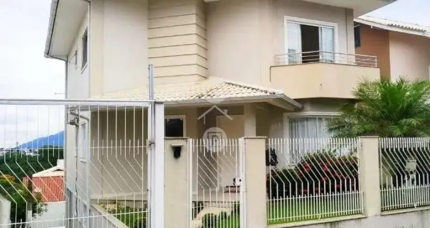 Casa com 3 quartos à venda na Avenida dos Lagos, 368, Pedra Branca, Palhoça