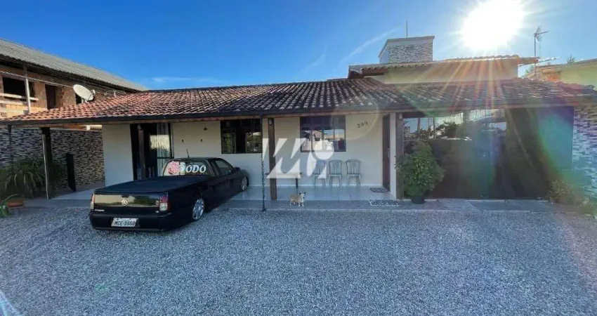 Casa com 4 quartos à venda na Rua José João Silvino, 1, Barra do Aririú, Palhoça