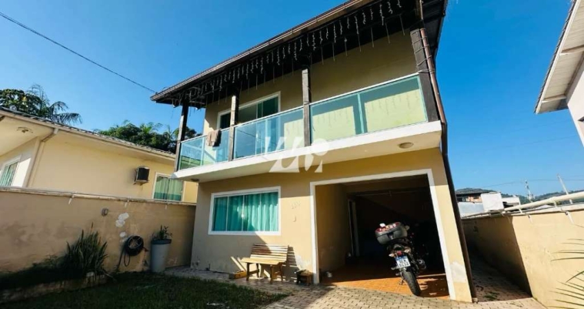 Casa 4 Quartos com 1 Suíte e 148m² - São Sebastião