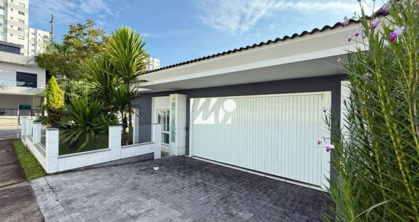Casa 3 Quartos com Piscina - Pedra Branca