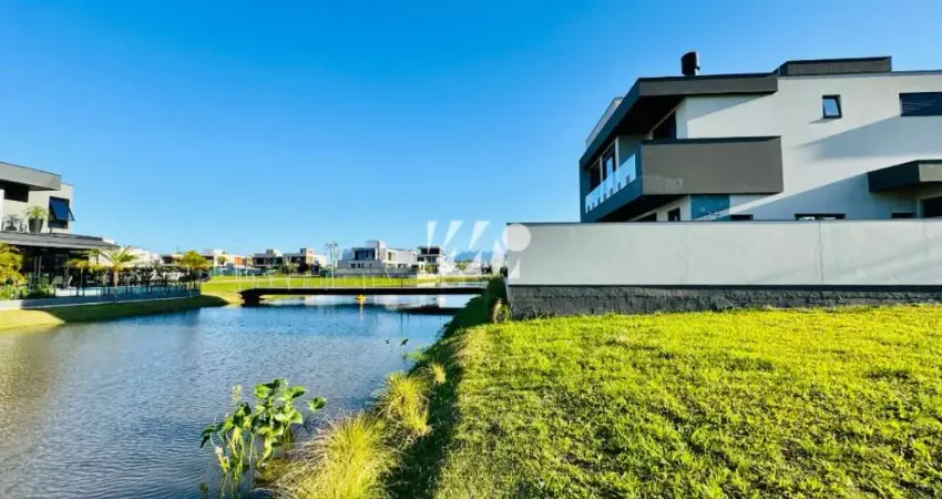 Terreno à venda na Rua Lagoinha, lote 239, Pedra Branca, Palhoça