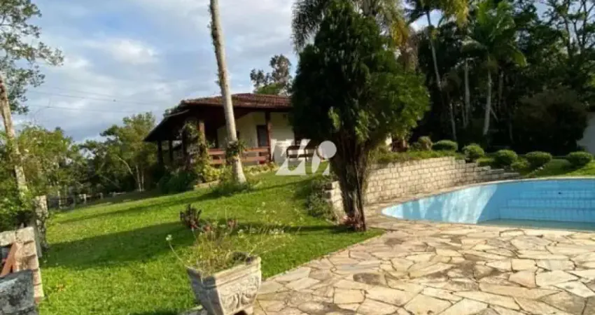 Chácara / sítio com 3 quartos à venda na Rua Geral de Varginha, 10, Varginha, Santo Amaro da Imperatriz