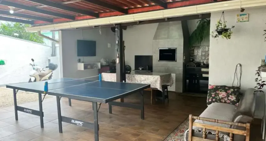 Casa com 165m² e piscina no jardim eldorado - palhoça/sc - mrt