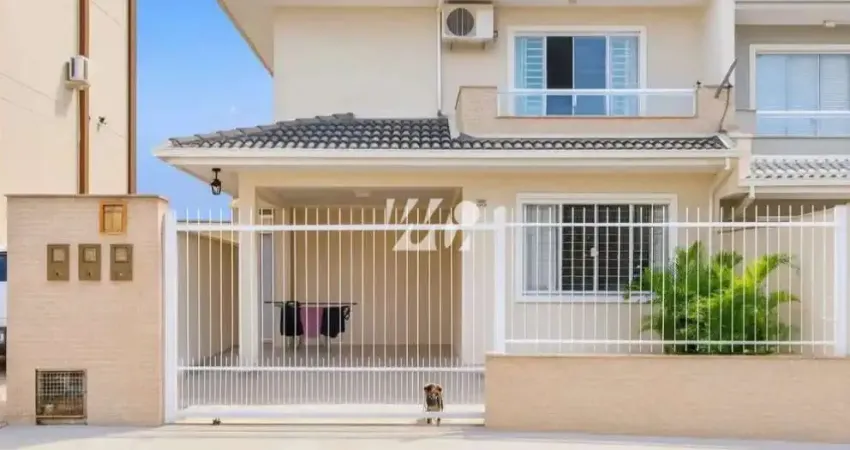 Casa com 3 quartos à venda na Rua Capri, 1, Pagani, Palhoça