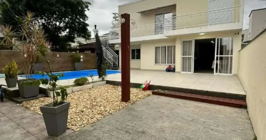 Casa com 5 quartos à venda na Rua das Cacaueiros, 385, Pedra Branca, Palhoça